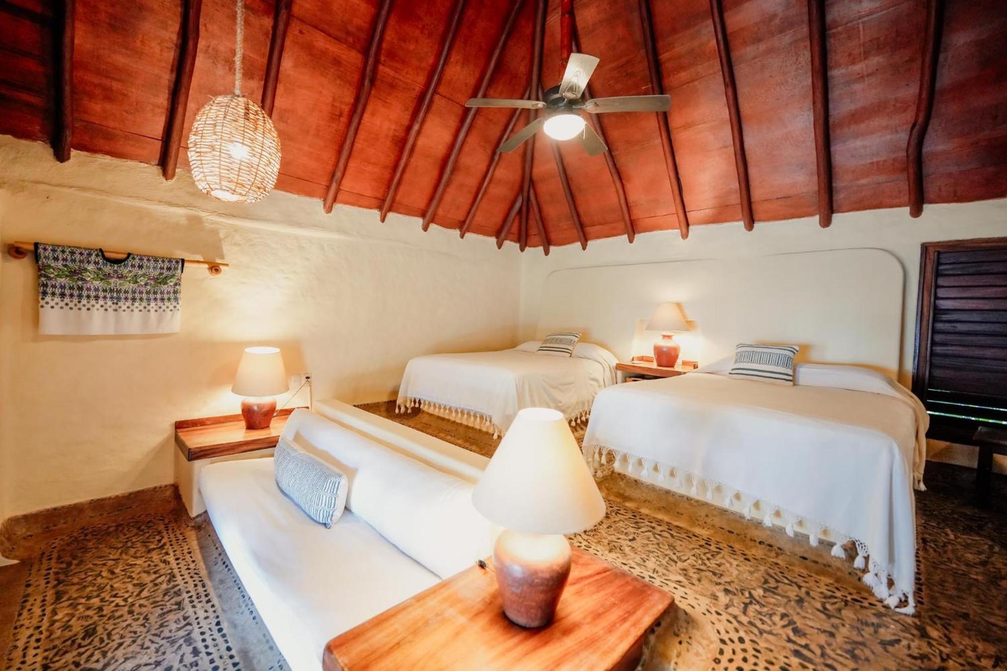 Puertas Paraiso Hotel Boutique Zihuatanejo Exterior photo